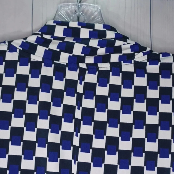 Banana Republic sleeveless shirt - Picture 7 of 8